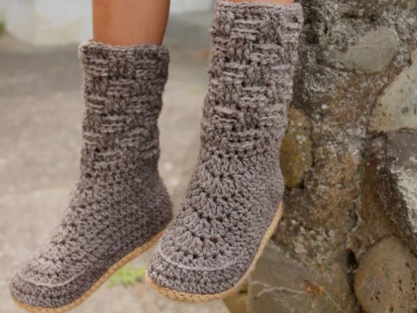 Basketweave Slipper