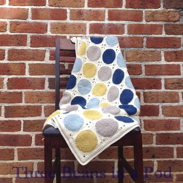 Retro Circles Blanket