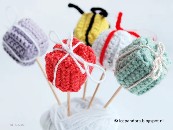 DIY crochet giftbox finished set