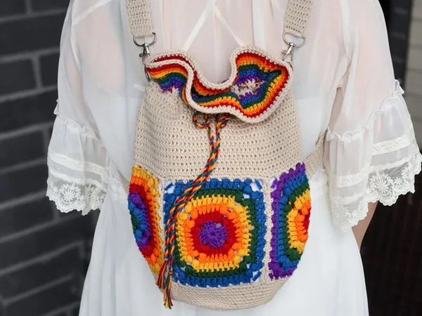 crochet SERENDIPITY DAY BAG free pattern