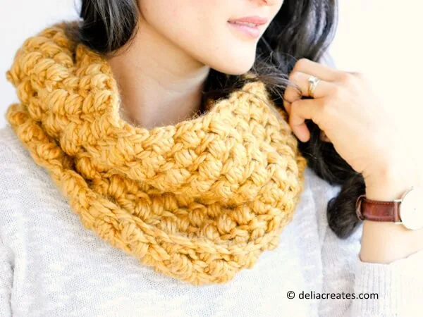 Bean Stitch Cowl