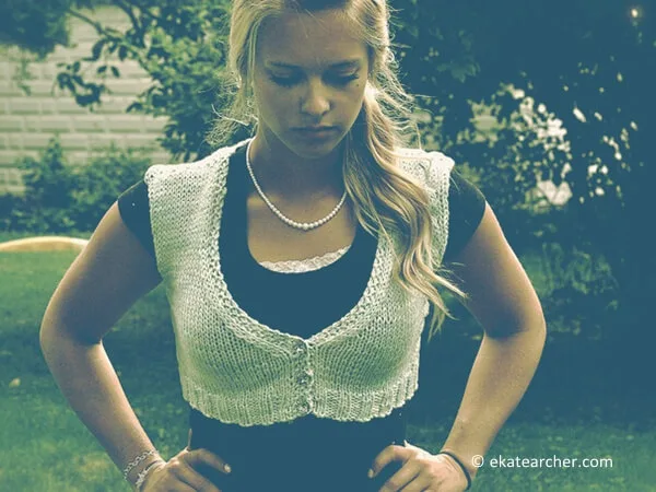 Plaited Cropped Vest