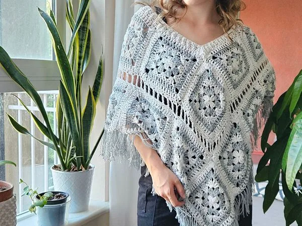 crochet Granny Square Poncho free pattern