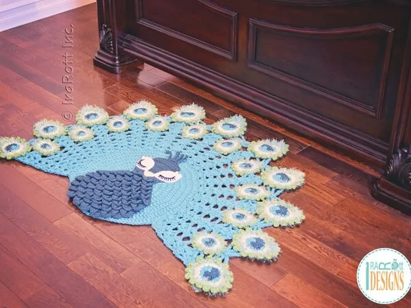 Pavo the Peacock Rug