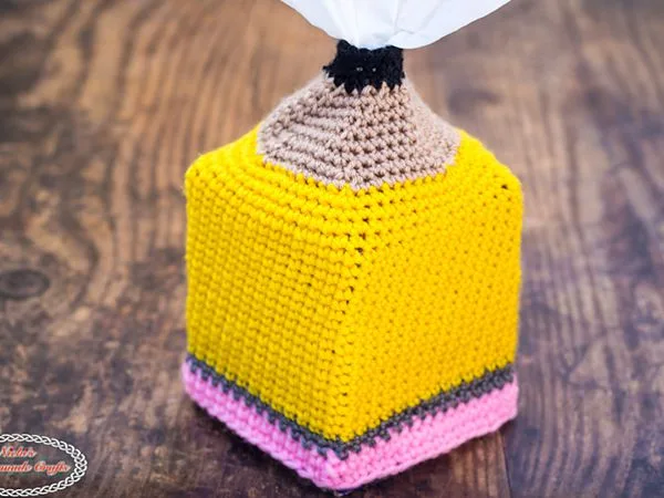 crochet Pencil Tissue Box Cover free pattern