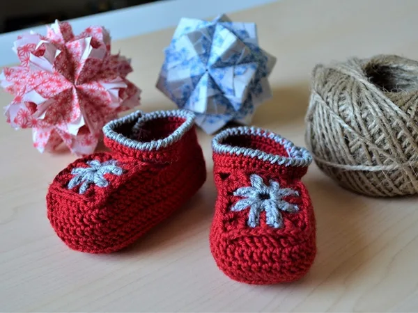 Granny Square Baby Booties