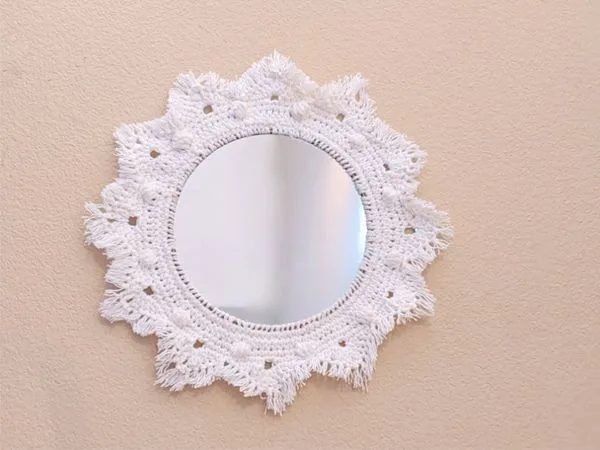 crochet FAUX MACRAME MIRROR free pattern