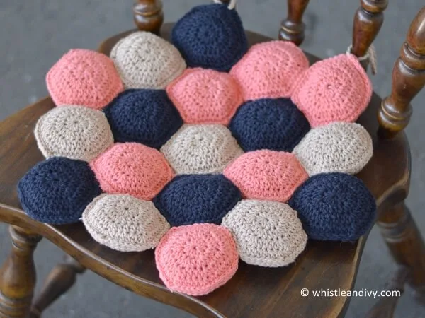 Hexie Puff Seat Cushion