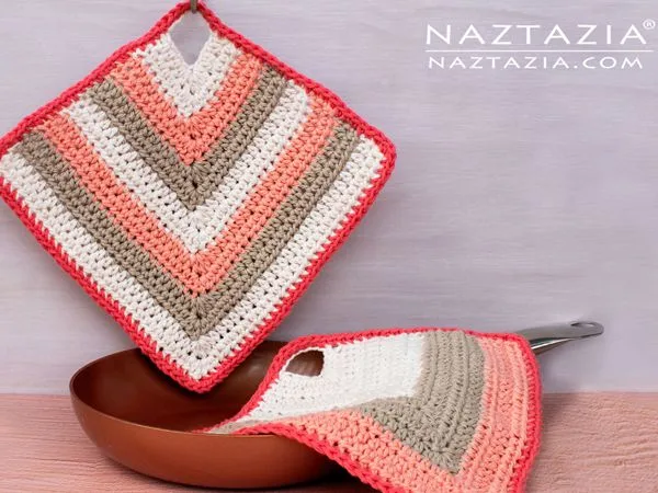crochet Mitered Square Cloth free pattern