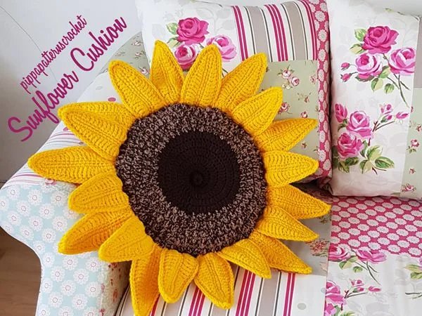 CROCHET Sunflower Pillow free pattern
