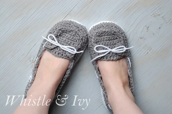 Women’s Boat Slippers