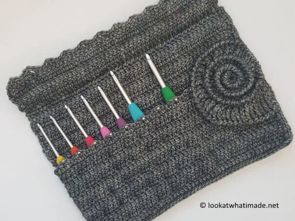 Ammonite Crochet Hook Roll