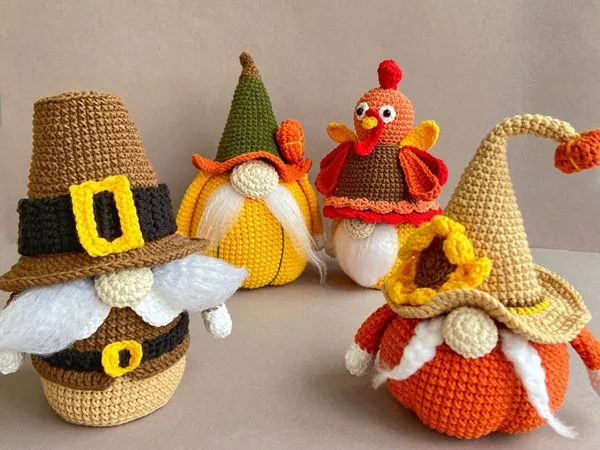 crochet Thanksgiving Day Doll easy pattern