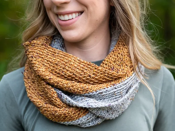 crochet Half n Half Infinity Scarf free pattern