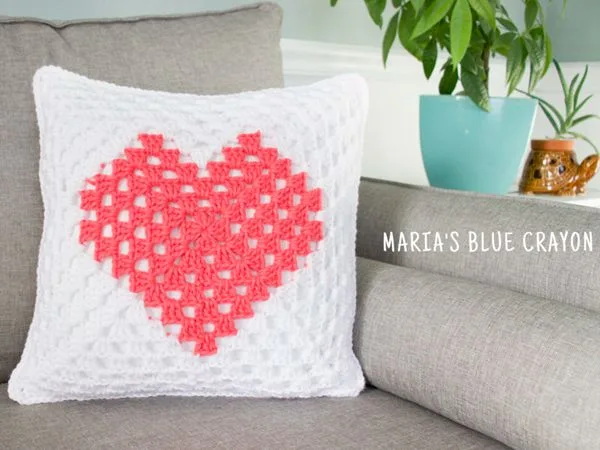 crochet GRANNY SQUARE HEART PILLOW free pattern