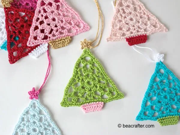 crochet christmas tree bunting triangles