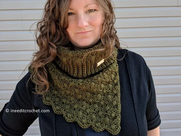 crochet The Amphitrite Cowl free pattern