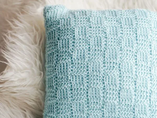 TUNISIAN BASKETWEAVE PILLOW