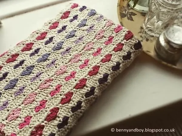 Tiny Heart Blanket