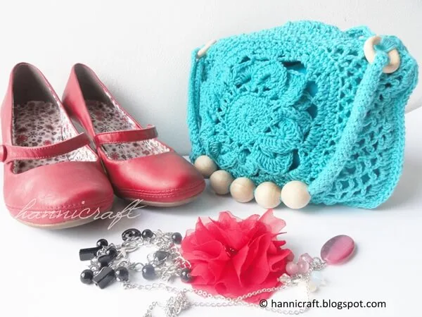 Crochet purse for the Summer