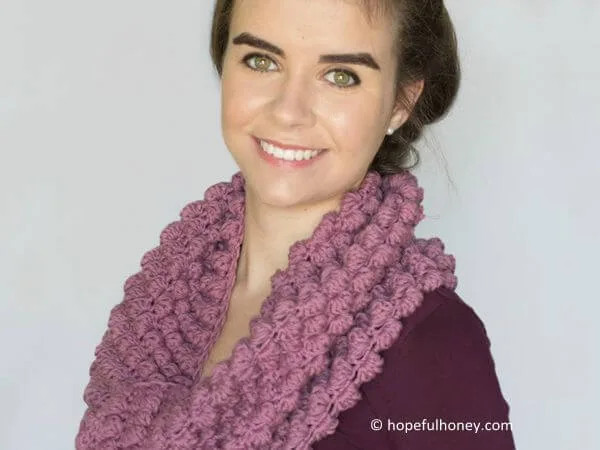 Mulberry Bobble Scarf