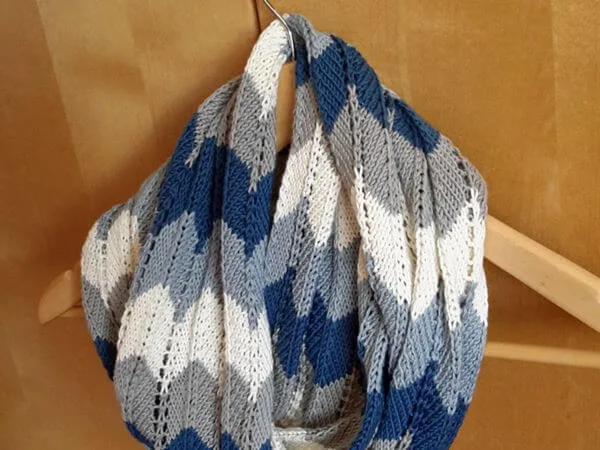 Sea Wave Infinity Scarf