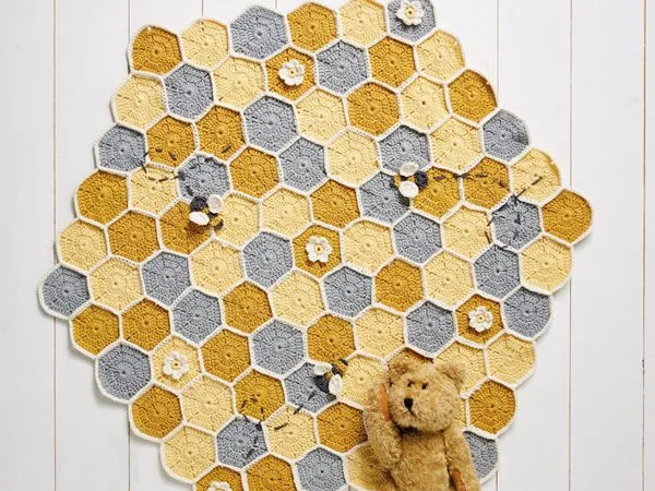 Crochet Bee Blanket