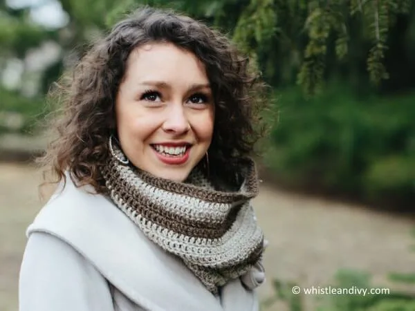 Crochet Llama Cowl