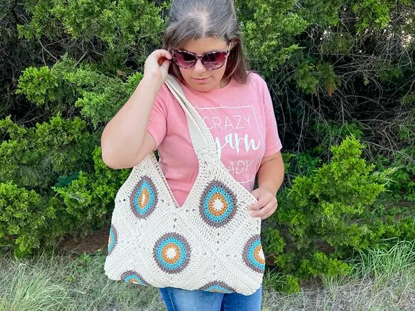 crochet Boho Circle Bag free pattern