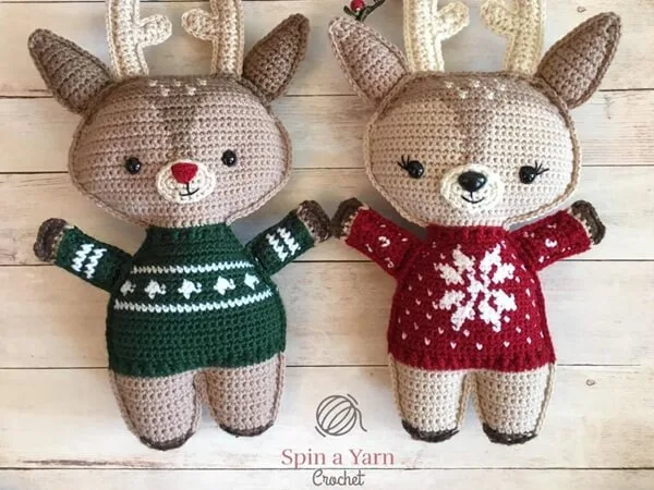 Holiday Deer