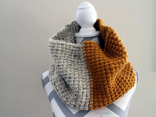 TUNISIAN CROCHET SUPER COWL