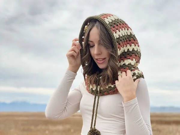 crochet Into The Woods Cowl easy pattern