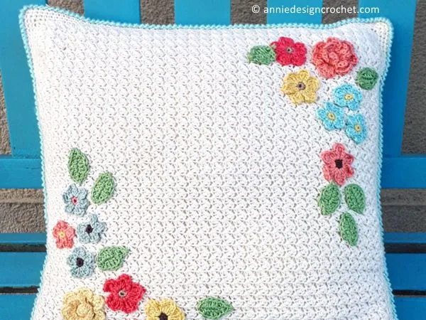 Bloom Pillow