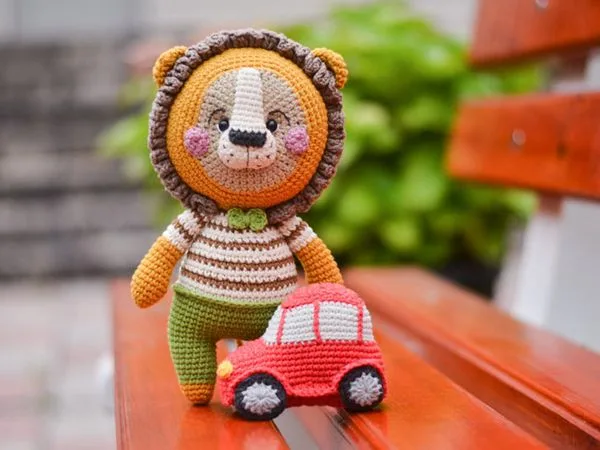 CROCHET lion car easy pattern