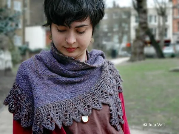 The Crow Waltz Shawl