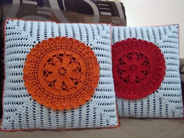 Doily in Center Cushion cover