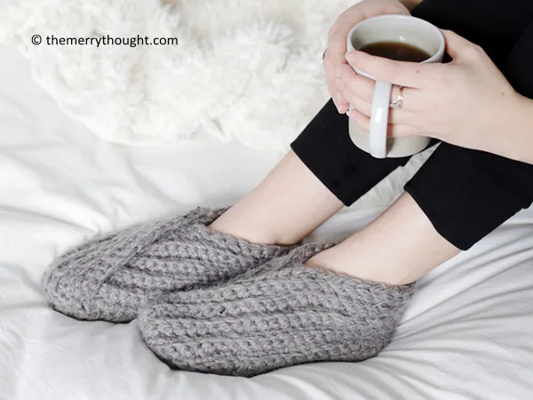 DIY CROCHET SLIPPERS