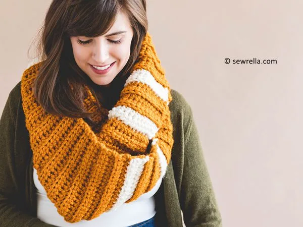 University Scarf