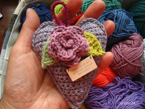 Rose Heart Hanger