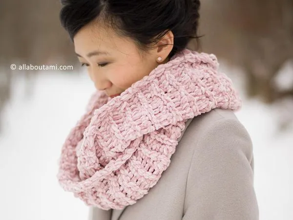 Velvet Ribbed Cowl