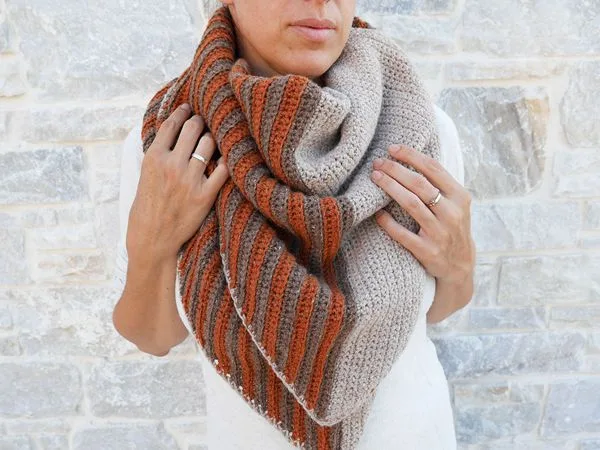 crochet Ribbed Square Shawl free pattern