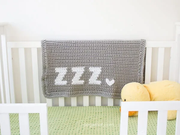 ZZZ’S CROCHET BABY BLANKET
