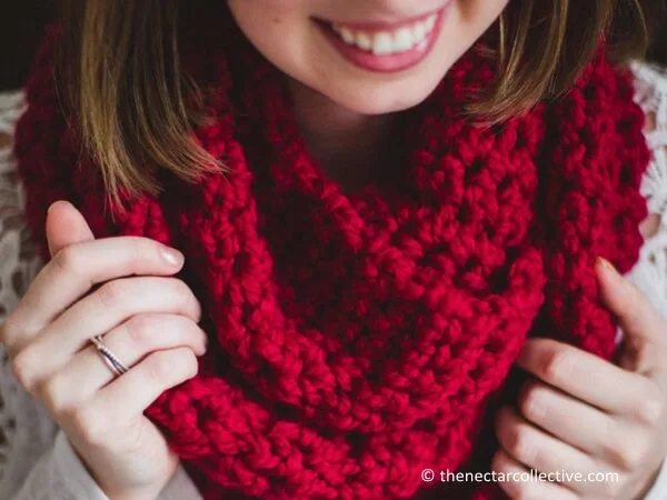 Chunky Crochet Infinity Scarf