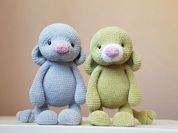 crochet Mouse Toy easy pattern