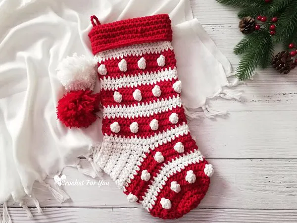 crochet Bobbles Stripes Xmas Stocking free pattern