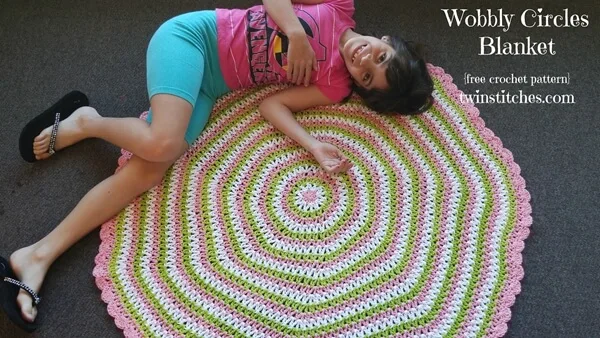 Wobbly Circles Blanket