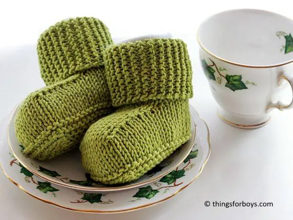 Knitted Baby Uggs