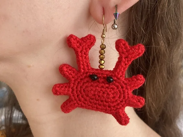 crochet Crab Earrings and Brooch free pattern